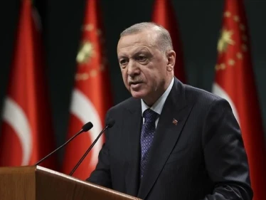 أردوغان يطلق تصريحاً لافتاً حول علاقة الفلسطينيين بـ"إبادة اليهود".. ويتهم الدول الغربية بزيادة نار الحرب بسوريا