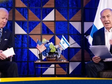 إسرائيل تناقش "سراً" مع أمريكا خطتين لوقف الحرب.. صحيفة تكشف التفاصيل