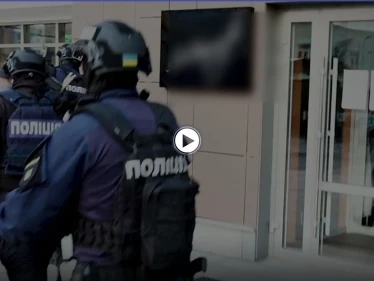 بالفيديو|| لحظة القبض على قراصنة فيروس الفدية بعد ضربهم عملاق التكنولوجيا الياباني.. فما هو وما مخاطره