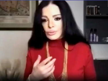 بالفيديو|| نضال الأحمدية تسيء للسوريين بلبنان "بقرف منكم".. وموجة غضب على مواقع التواصل الاجتماعي