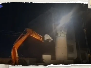 بالفيديو|| هدم مسجد تاريخي في العراق يثير غضبًا وبيانات من وزارة الثقافة والوقف السنّي