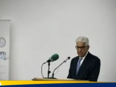 وزير الدفاع الباكستاني يهاجم إسرائيل ويصفها 