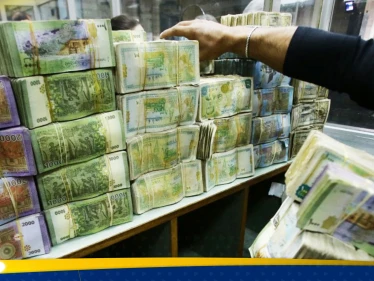 وقف طباعة العملة السورية بروسيا ونقلها لأوروبا.. خبير يكشف الحقيقة وما سيحصل بالسوق وسعر الصرف