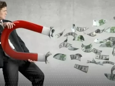 ستصدمك بساطتها.. 5 عادات يمارسها الأثرياء جرب اتباعها قد تصبح واحداً منهم
