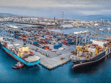 موانئ دبي العالمية: سلاسل توريد متكاملة لمواجهة تحديات التجارة العالمية - وكالة ستيب نيوز