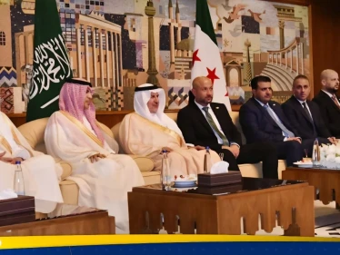 بتوجيه من الملك سلمان.. السعودية تطلق برامج إنسانية وتنموية في سوريا
