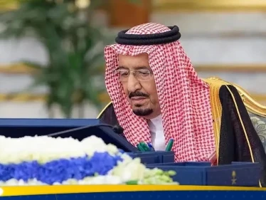 بعد غيابه عن مراسم استقبال ترامب.. شكوك حول صحة الملك سلمان