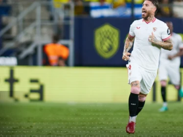 بعد تصرف مُثير للجدل.. راموس يكشف سر رفضه قميص ريال مدريد (فيديو)