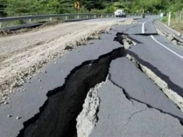 حكومة اليابان تفحص محطات نووية بعد زلزال بقوة 7 درجات ضرب شرق البلاد