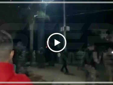 بالفيديو || مناصري حركة أمل وحزب الله يعتدون على المتظاهرين في صور جنوب لبنان