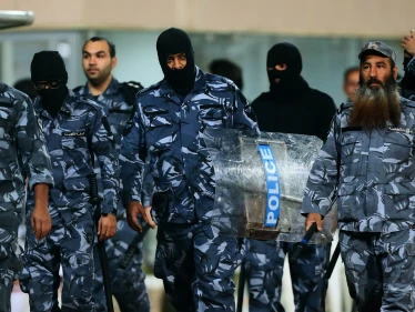 الكويت.. تطورات مثيرة بقضية تمويل "حزب الله" وارتفاع بعدد الموقوفين
