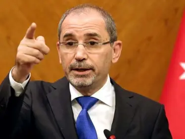 الصفدي: نشاطات مكثفة للأمير حمزة مع جهات خارجية تهدف للمساس بأمن الأردن - وكالة ستيب نيوز
