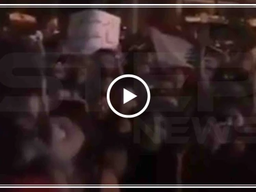 متظاهرو لبنان يهتفون للثورة السورية.. فكيف علّق "مكسيم خليل" (فيديو)