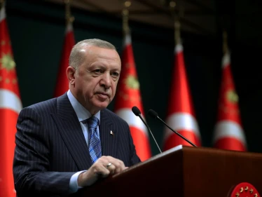 أردوغان يعلن ثلاث ولايات "مناطق منكوبة".. ويتحدث عن مؤامرة قام بها بعض الشخصيات