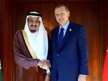 أردوغان يتصل بالملك سلمان وأجرى حديثاً تناول أمراً واحداً