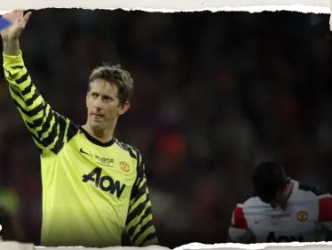 "أسطورة هولندا" بالعناية المركزة بعد إصابة "خطيرة" وناديه السابق يكشف التفاصيل - وكالة ستيب نيوز