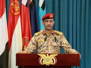 جماعة الحوثي تعلن استهدافها مواقع سعودية هامّة واستراتيجية بطائرات مفخخة وتحقيق إصابات