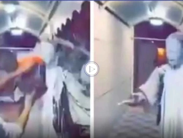 بالفيديو|| مشهور يسكب الطلاء على وجه عامل سوداني بطريقة بشعة برفقة صديقه تثير غضب السعوديين