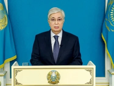 رئيس كازاخستان يعلن موعد انسحاب قوات حفظ السلام من بلاده ويعين رئيس حكومة جديد