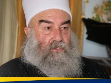 أول تعليق لـ حكمت الهجري على الانتهاكات التي تعرض لها بدو السويداء جنوب سوريا