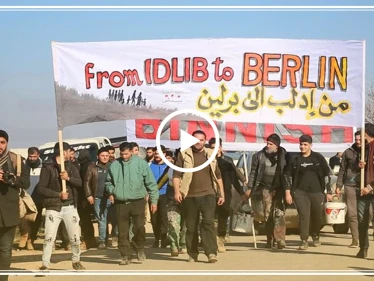 فيديوهات خاصة|| متظاهرو "من إدلب إلى برلين" يوجهون رسالتهم لأردوغان.. والجندرما ترد بالغاز المسيل