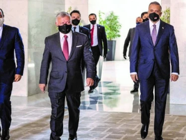 السيسي في بغداد كأول رئيس مصري يزورها منذ 30 عاماً وقمة ثلاثية منتظرة هناك