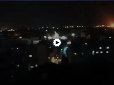 بالفيديو|| مقاتلات إسرائيلية تقصف شمال ووسط وجنوب قطاع غزة ردّاً على البالونات الحارقة
