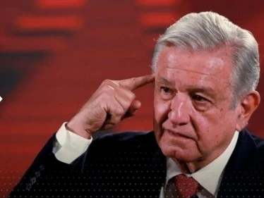 شاهد|| الرئيس المكسيكي يشعل جدلاً بعد نشر صورة "جني" التقطته عدسة كاميرا