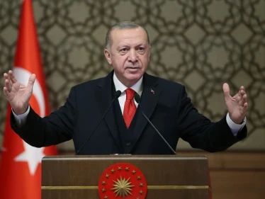 أردوغان يتحدث عن إنجازات بالمليارات حققها الاقتصاد التركي خلال عام ويحدد هدفه لعام 2022