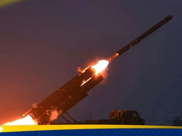 كوريا الشمالية تطلق صاروخاً باليستياً باتجاه بحر اليابان - وكالة ستيب نيوز