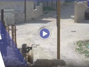 بالفيديو || الجيش الإسرائيلي يستخدم مدنيين كدروع بشرية خلال اقتحامه مخيم عقبة جنوب أريحا