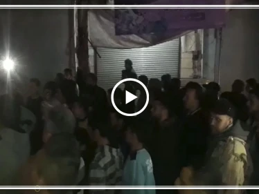 مدنيو إدلب وريفها يتظاهرون تضامنًا مع كفرتخاريم وتنديدًا بتجاوزات تحرير الشام (فيديو)