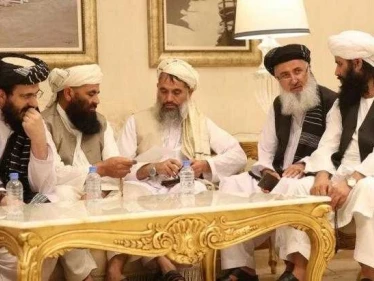 مصدر في لجنة المصالحة الأفغانية يكشف بنود اقتراحات المبعوث الأمريكي للحل والسلام في أفغانستان