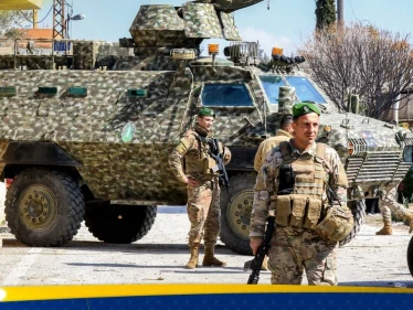 الجيش اللبناني يوقف 44 شخصاً بينهم 35 سورياً في قضايا أمنية متعددة - وكالة ستيب نيوز