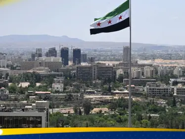 قرار الكحول في دمشق يتراجع تحت الضغط… توضيحات رسمية واعتذار لتهدئة الشارع - وكالة ستيب نيوز