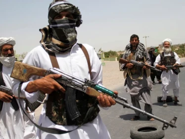 طالبان تتقدم في مناطق جديدة.. وتعلن مقتل عدد من الجنود الأفغان بينهم مسؤول خلال عمليات عسكرية