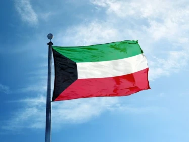 الكويت تدعو مواطنيها لمغادرة دولتين أوروبيتين والعودة إلى أرض الوطن
