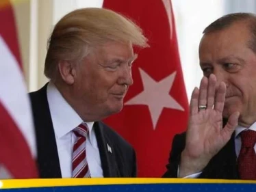 أردوغان خلال اتصال مع ترامب يقدم عرضا لحل أزمة إسرائيل وإيران