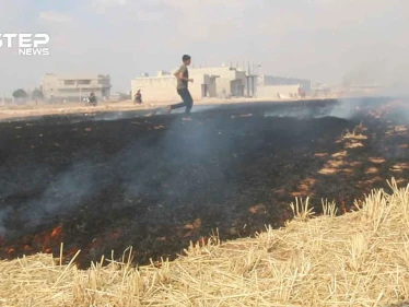 بالفيديو .. مشاهد من اشتعال الحرائق بالأراضي الزراعية في مدينة مارع شمال حلب إثر قصفها من قبل ميليشيا الوحدات الكردية