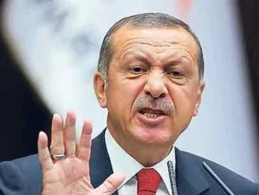 أردوغان يهدد بمواصلة الرّد على السفراء الـ10 بـ"الشكل المناسب".. واصفاً موقفهم بـ"إساءة كبيرة"