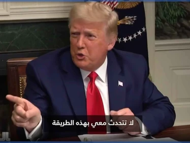 بالفيديو|| "أنت خفيف الوزن وأنا رئيس أمريكا".. مشادة كلامية بين دونالد ترامب وصحفي استفزه