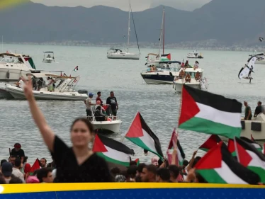 تقارير أميركية: نتنياهو أمر بالهجوم على سفن "أسطول الصمود" في تونس