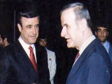 رئيس النظام السوري يسمح لعمّه رفعت الأسد بالعودة إلى البلاد مجدداً
