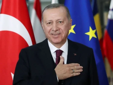 أردوغان يعلن عن موعد فك الحظر المفروض في تركيا وعودة الحياة لطبيعتها