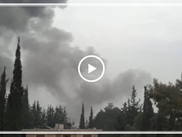 فيديو || مقتل مدني وإصابة أطفال ونساء باستهداف الطيران الروسي لبلدات غربي حلب