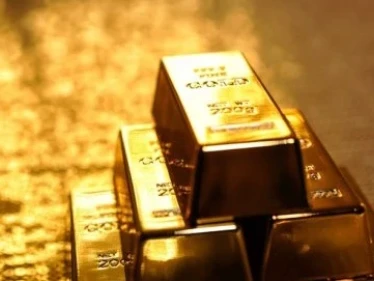 اللون الأحمر يخيم على المعادن النفسية بعد ميل الفدرالي إلى التشديد النقدي