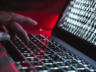 السعودية تُحذّر من ثغرات خطيرة في متصفح إنترنت شهير