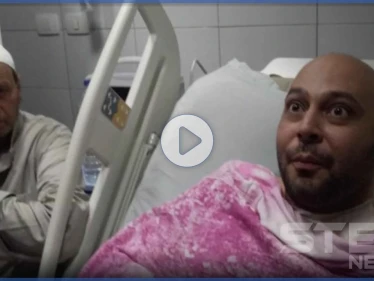 بالفيديو|| لحظة لقاء الطبيب المصري الذي فقد بصره بسبب كورونا بطفله الأول بعد زواج 11 عاماً