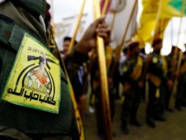 كتائب حزب الله العراقي تتوعد القوات الأمريكية بالرد على الغارات التي استهدفت مواقعها في سوريا