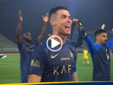 شاهد|| رونالدو يحتفل مع جماهير النصر باللغة العربية بعد الفوز برباعية على التعاون